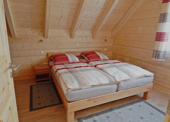 Holzblockhaus 凯尔海姆