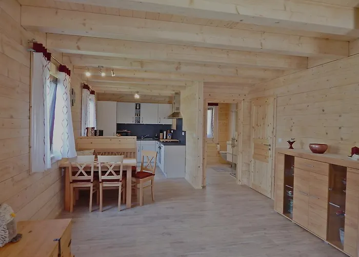 Holzblockhaus 公寓 *