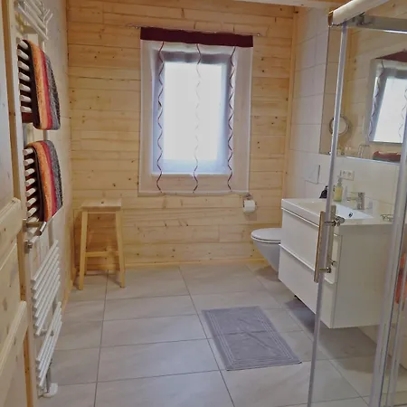 Holzblockhaus