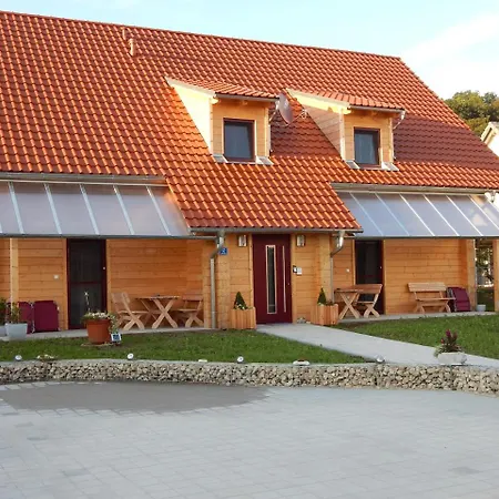 Holzblockhaus Apartment Kelheim