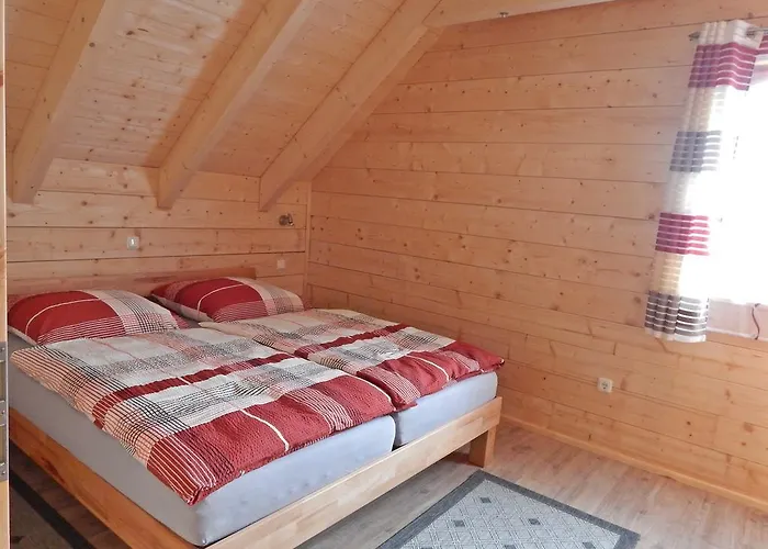 Holzblockhaus Kelheim